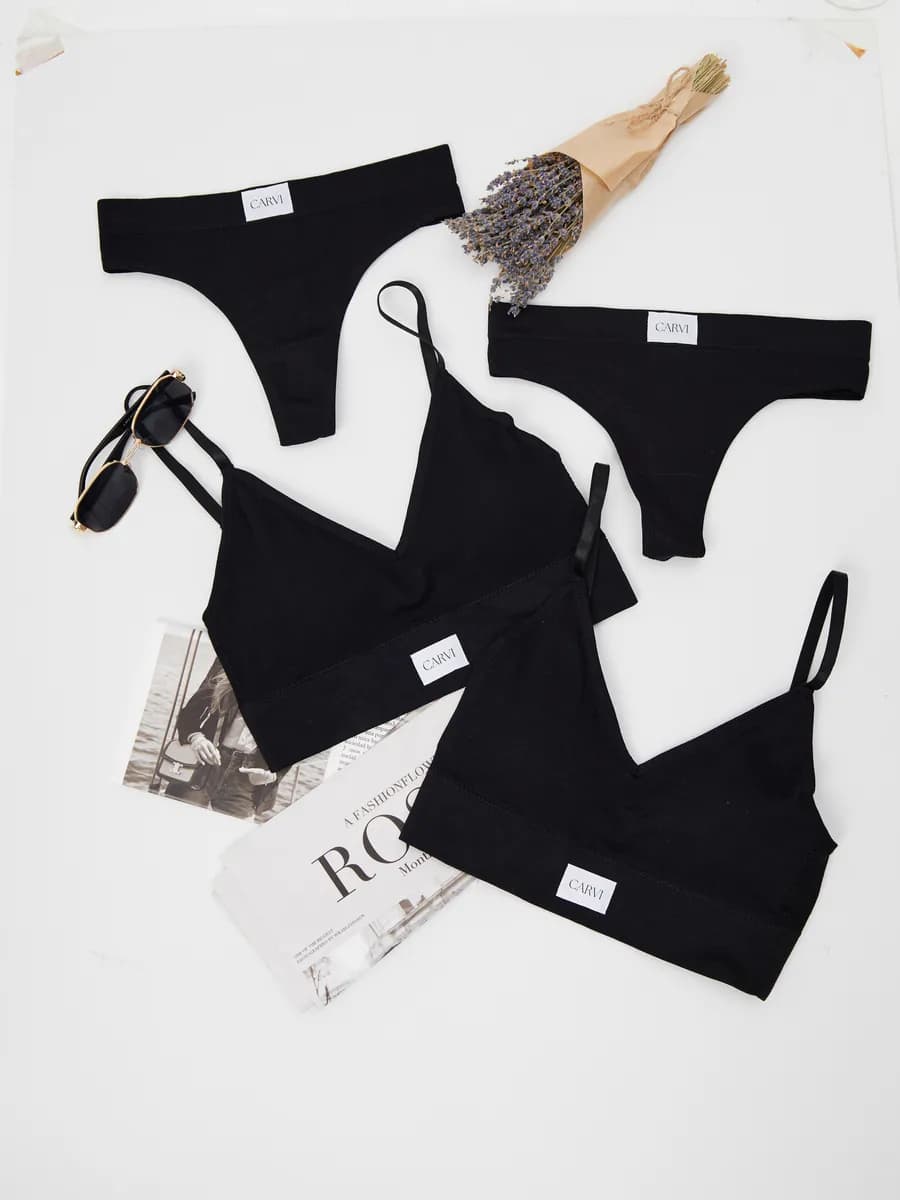 Набор комплектов нижнего белья с пушапом