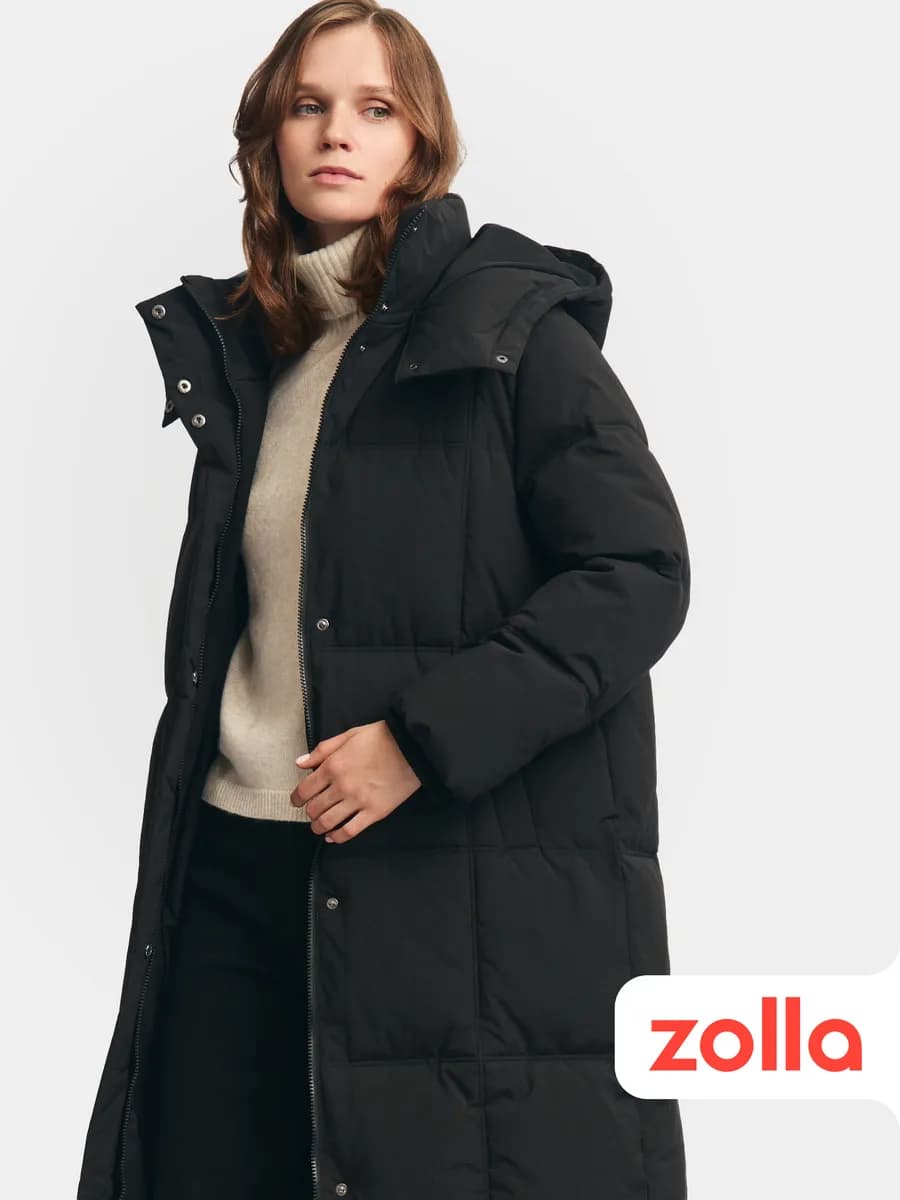 Тёплая женская куртка с капюшоном