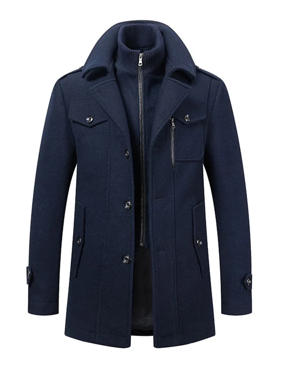 Деловое шерстяное пальто с двойным воротником-стойкой