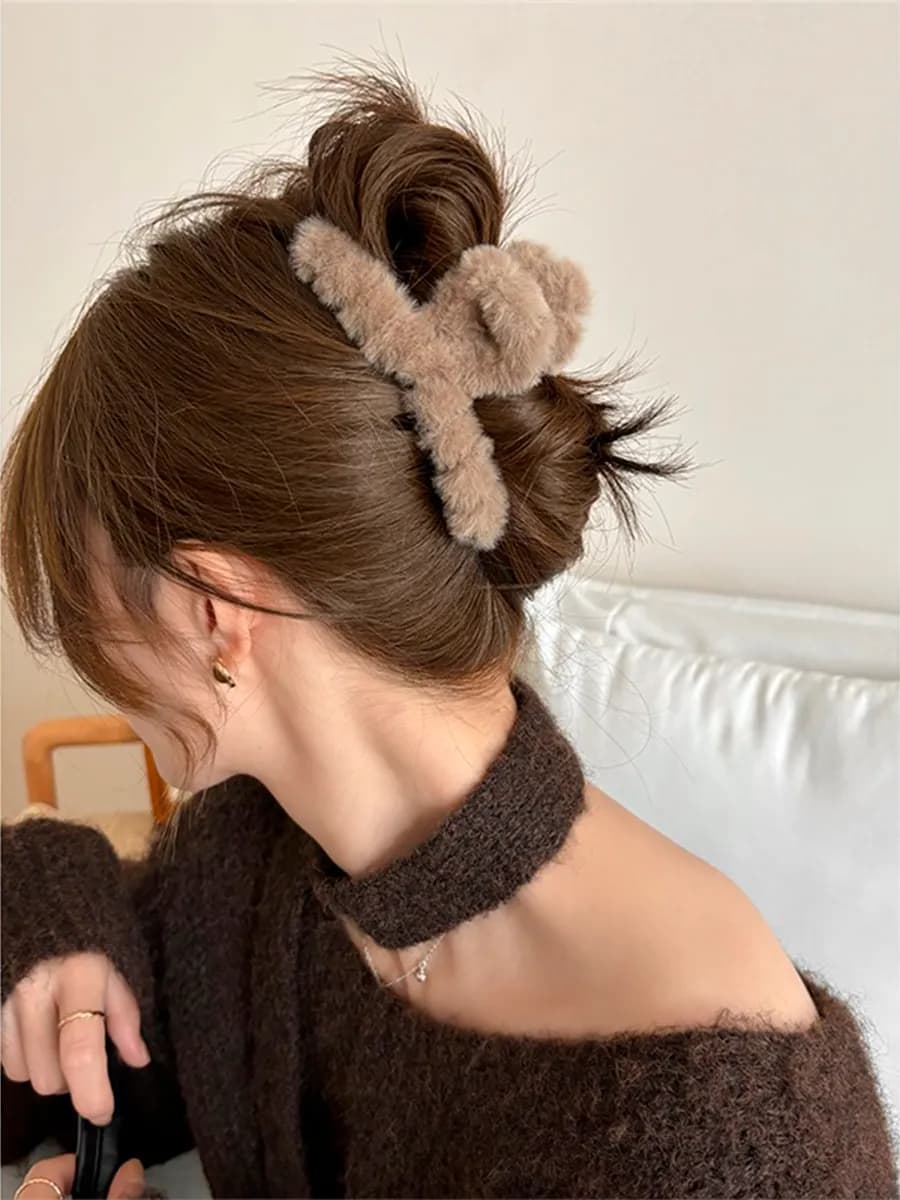 Крабик для волос пушистый большой y2k