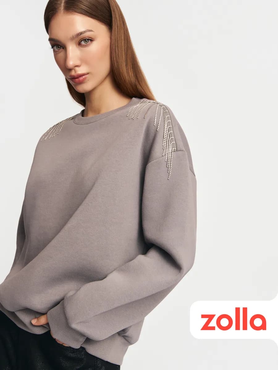 Женский объёмный свитшот с бахромой