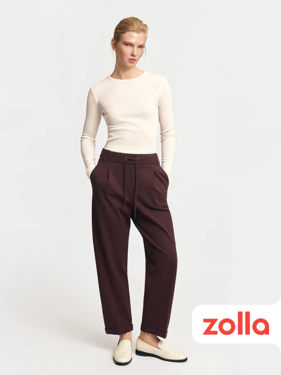 Женские брюки на резинке со стрелками