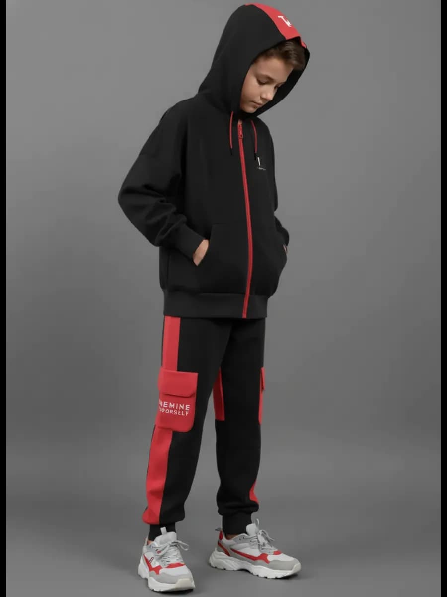 Костюм спортивный для мальчика с брюками