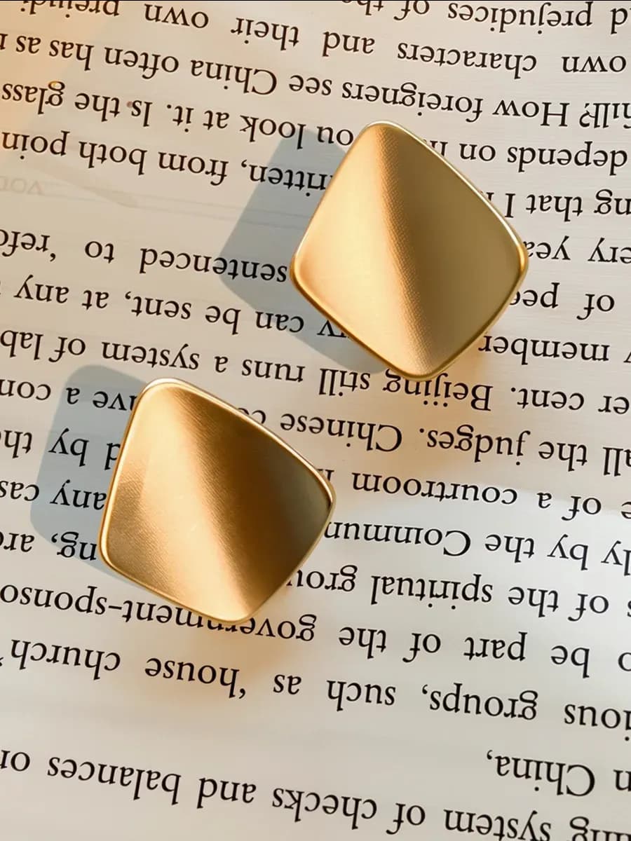 Серьги бижутерия