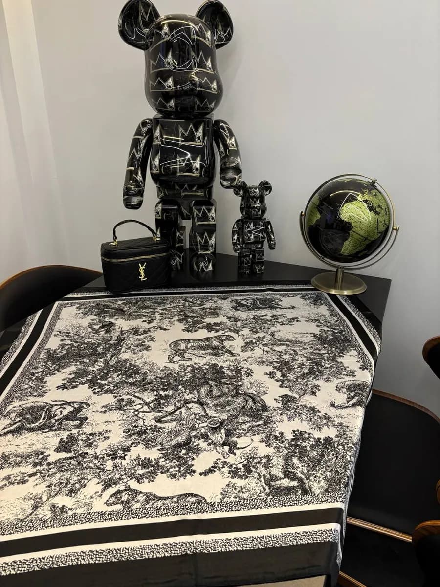 Платок женский Dior