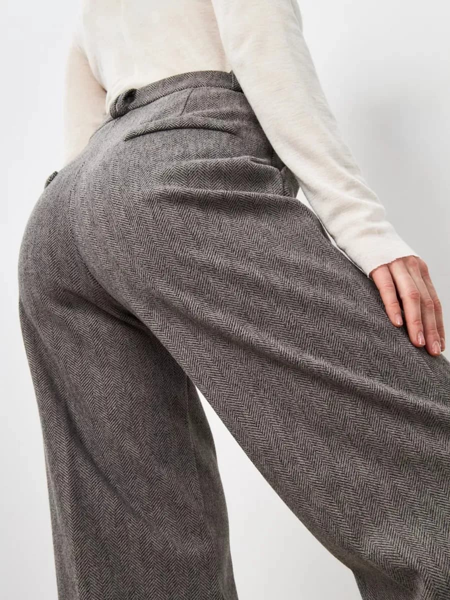 Брюки теплые прямые классические