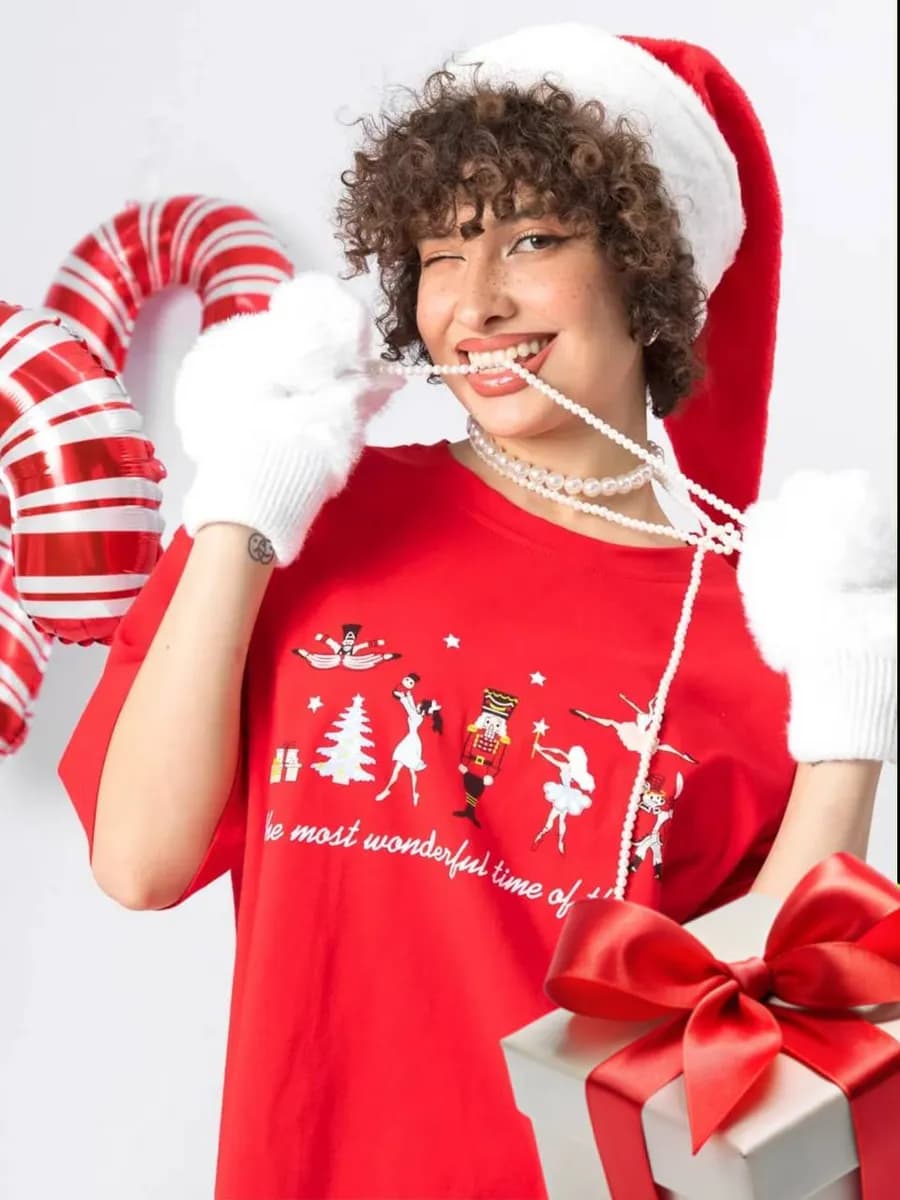 Футболка оверсайз с принтом новогодняя праздничная Щелкунчик