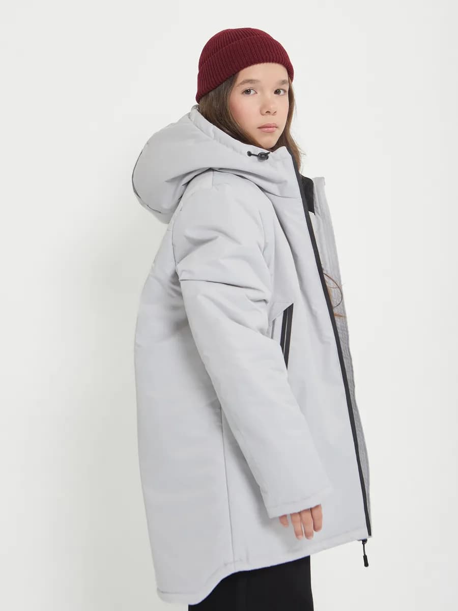 Зимняя куртка для подростка из мембранной ткани