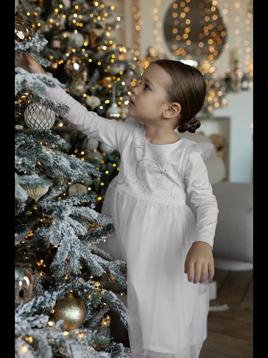 Платье снежинки для утренника со стразами для детей