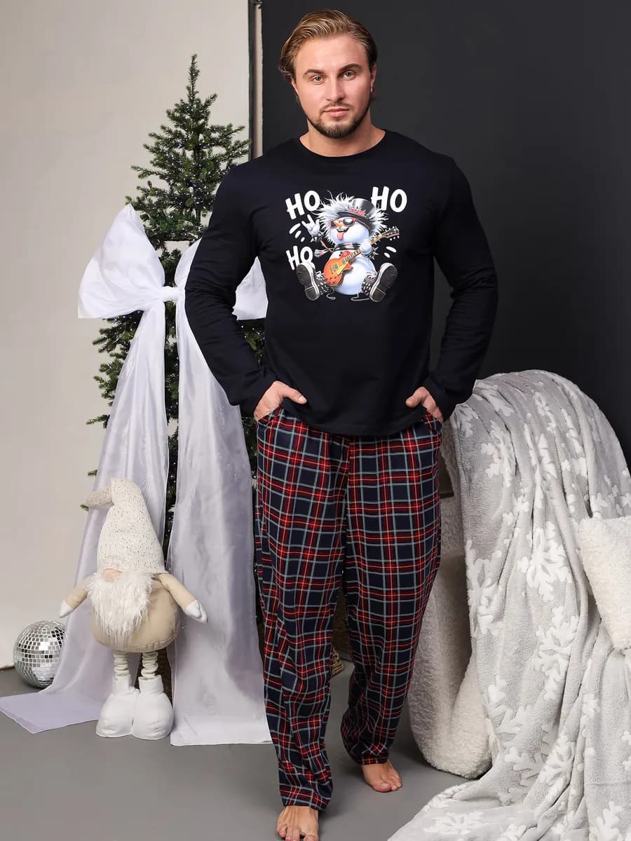 Зимняя пижама со штанами в клетку