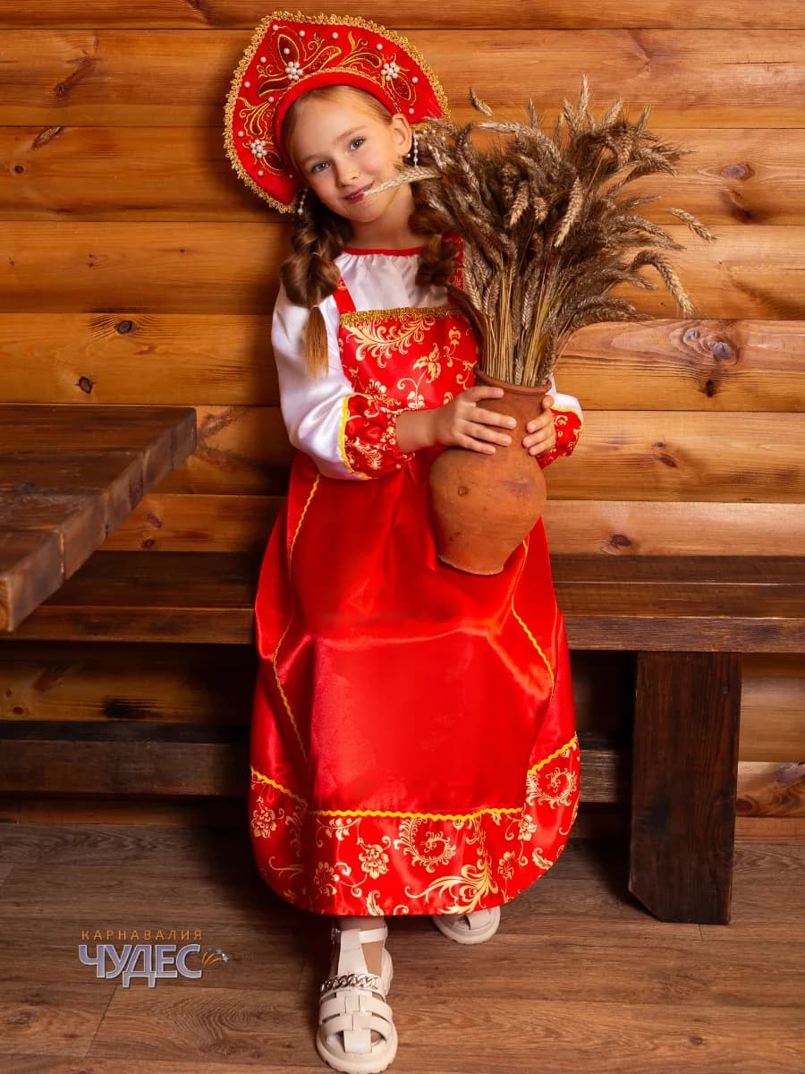 Русский народный костюм с кокошником