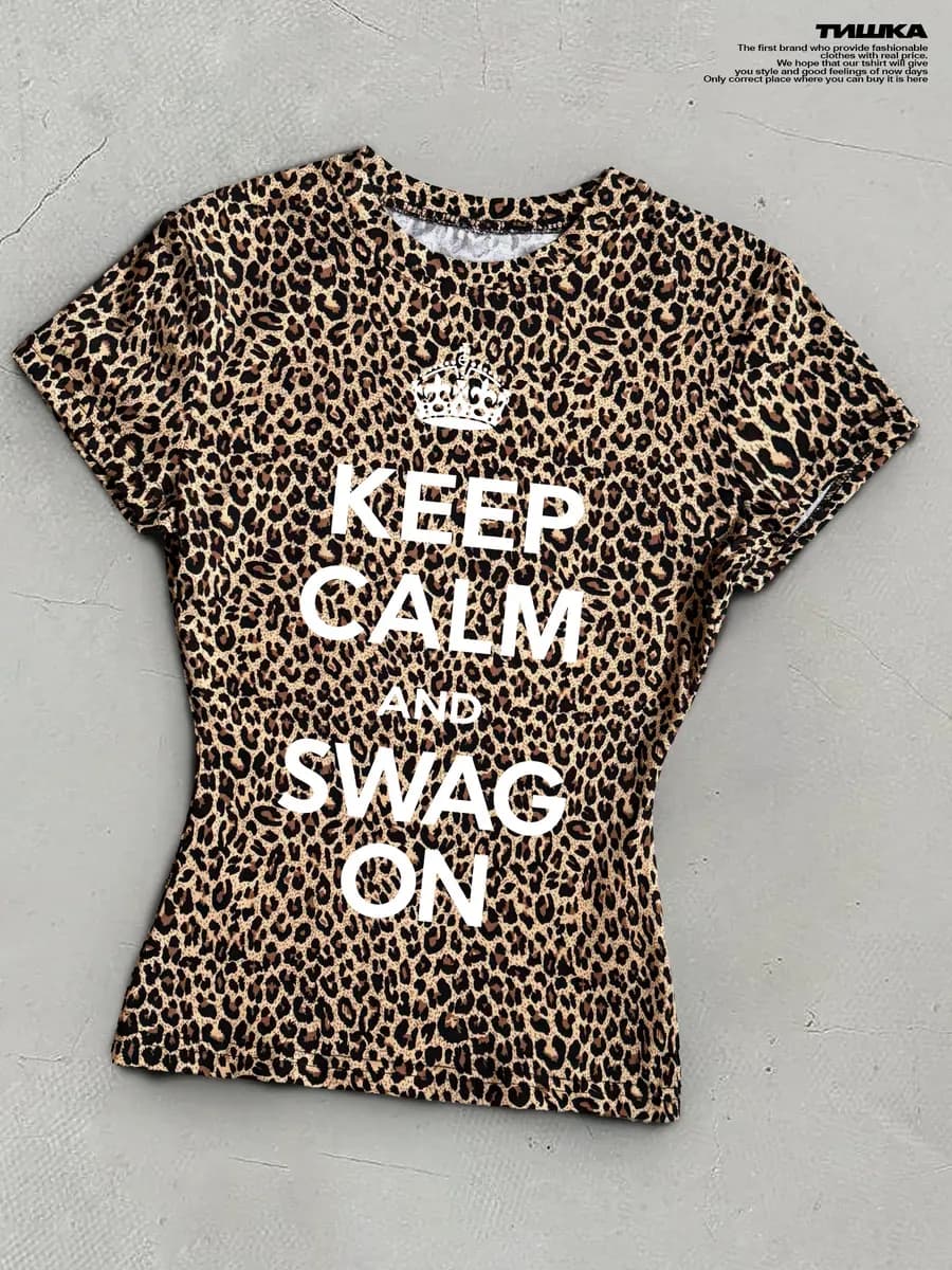 Леопардовая облегающая футболка скимс с принтом swag