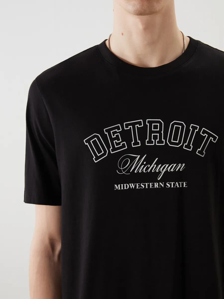 Футболка круглым вырезом принтом для мужчин