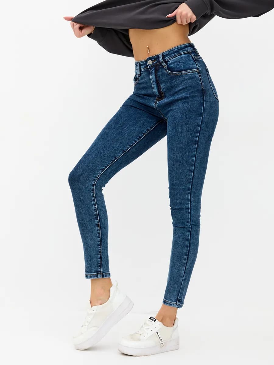 Джинсы зауженные на байке