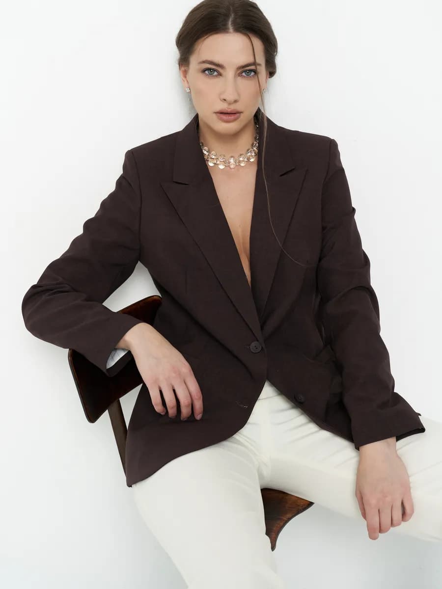 Жакет классический с длинным рукавом