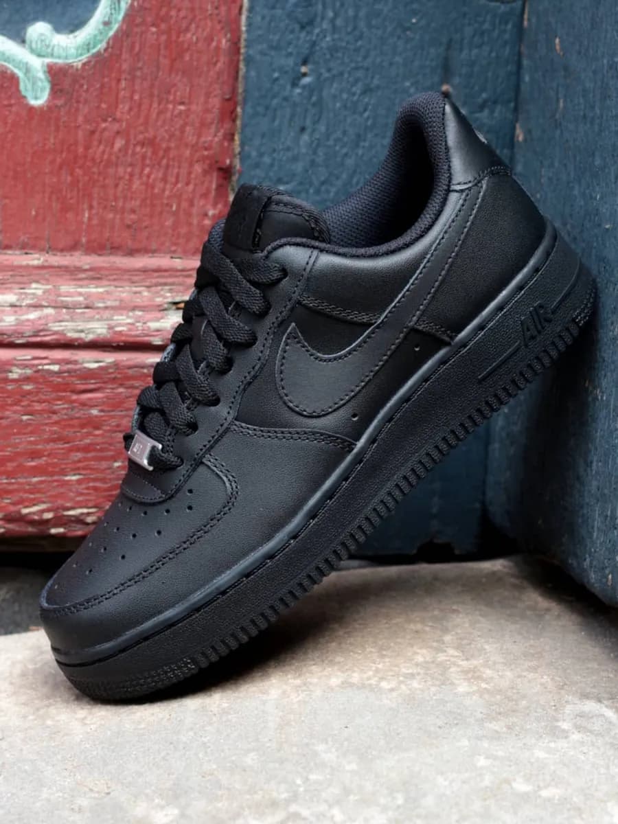 Кроссовки Nike air Force 1