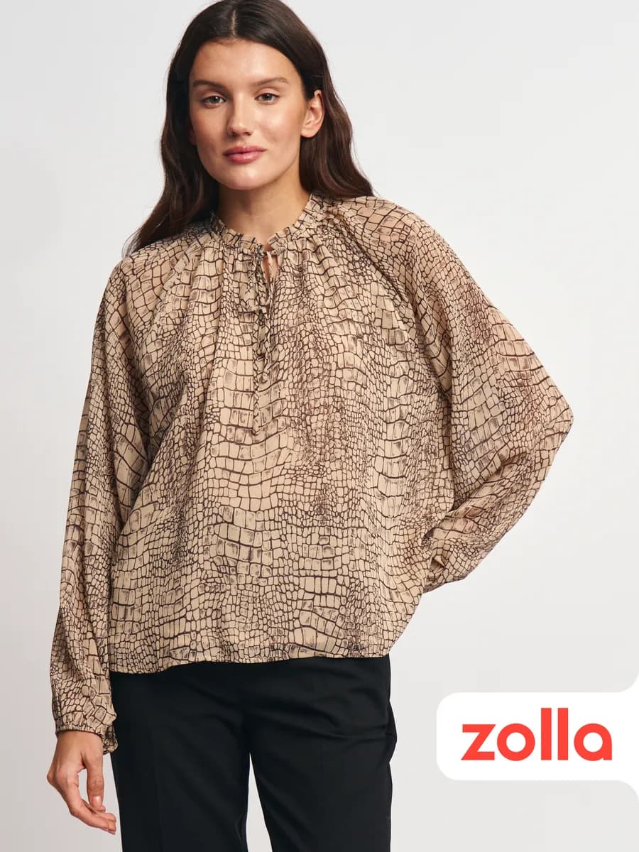 Женская блузка из шифона с принтом