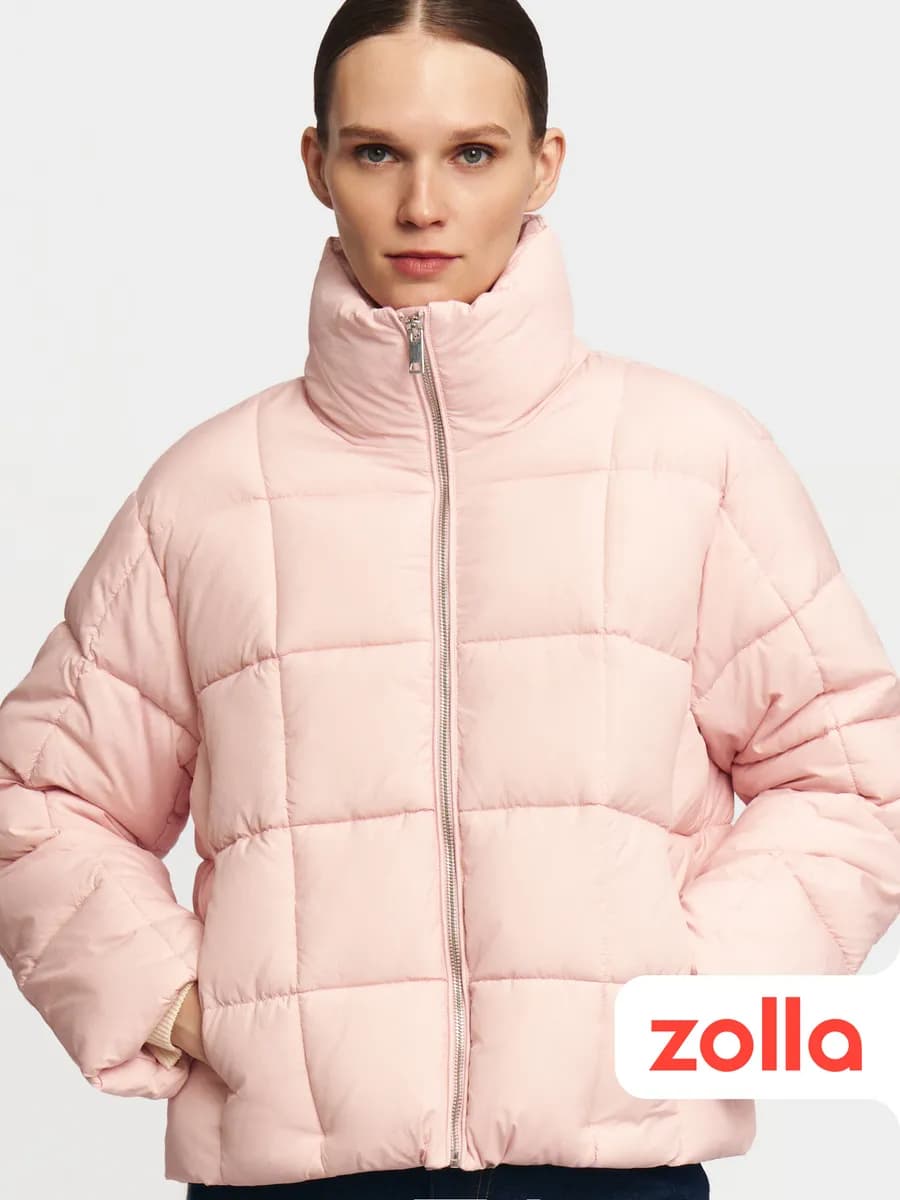 Тёплая женская куртка с воротником