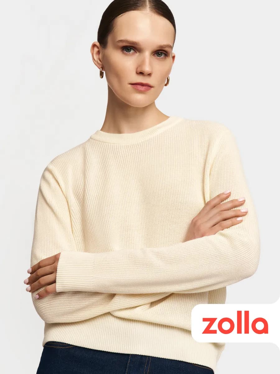 Вязаный женский джемпер