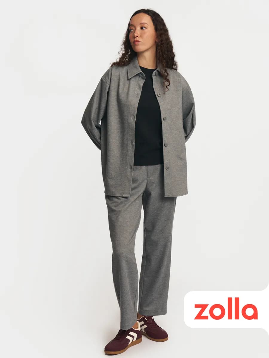 Женские трикотажные брюки на резинке