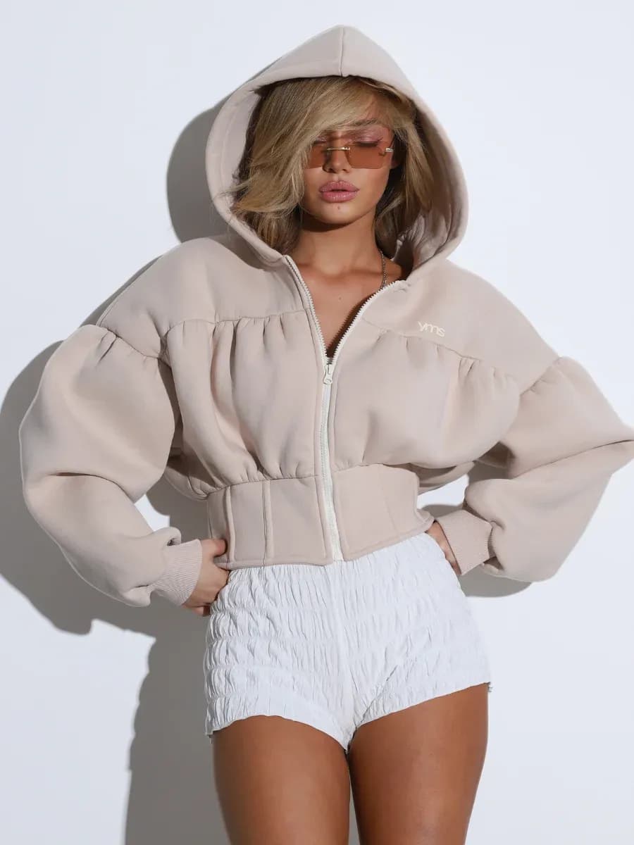 Толстовка на молнии укороченная