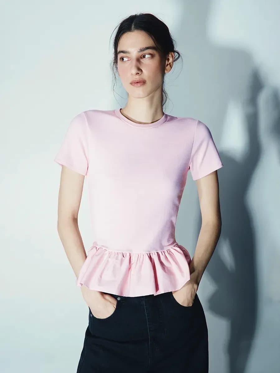 Футболка облегающая с баской - фото 1