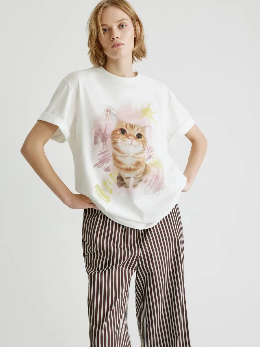 Домашняя футболка оверсайз с принтом