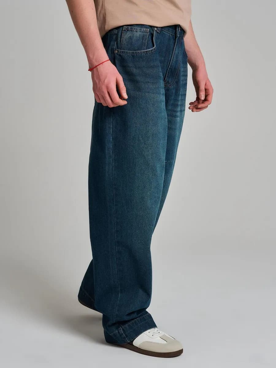 Джинсы широкие