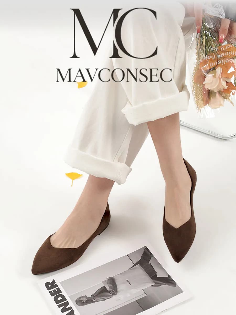 Балетки с острым носом