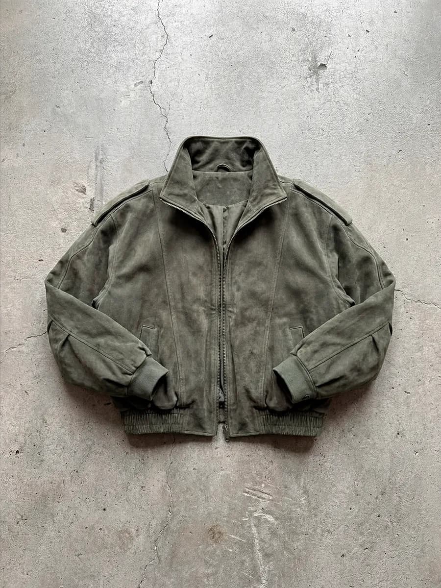 Куртка бомбер замшевая оверсайз утепленная