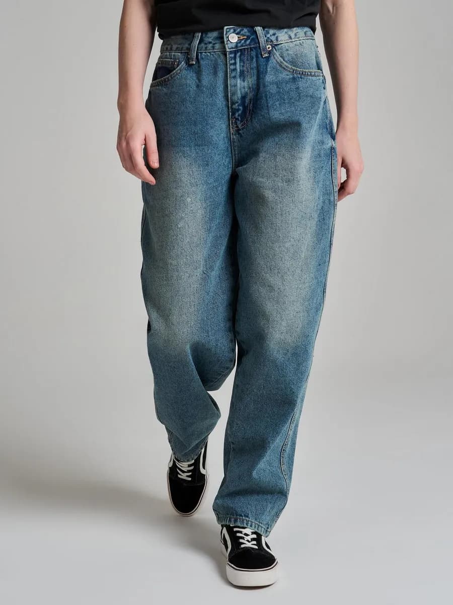 Джинсы зауженные Balloon