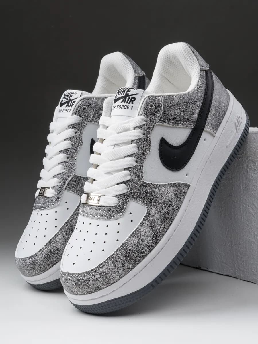 Кроссовки 1 форсы кеды