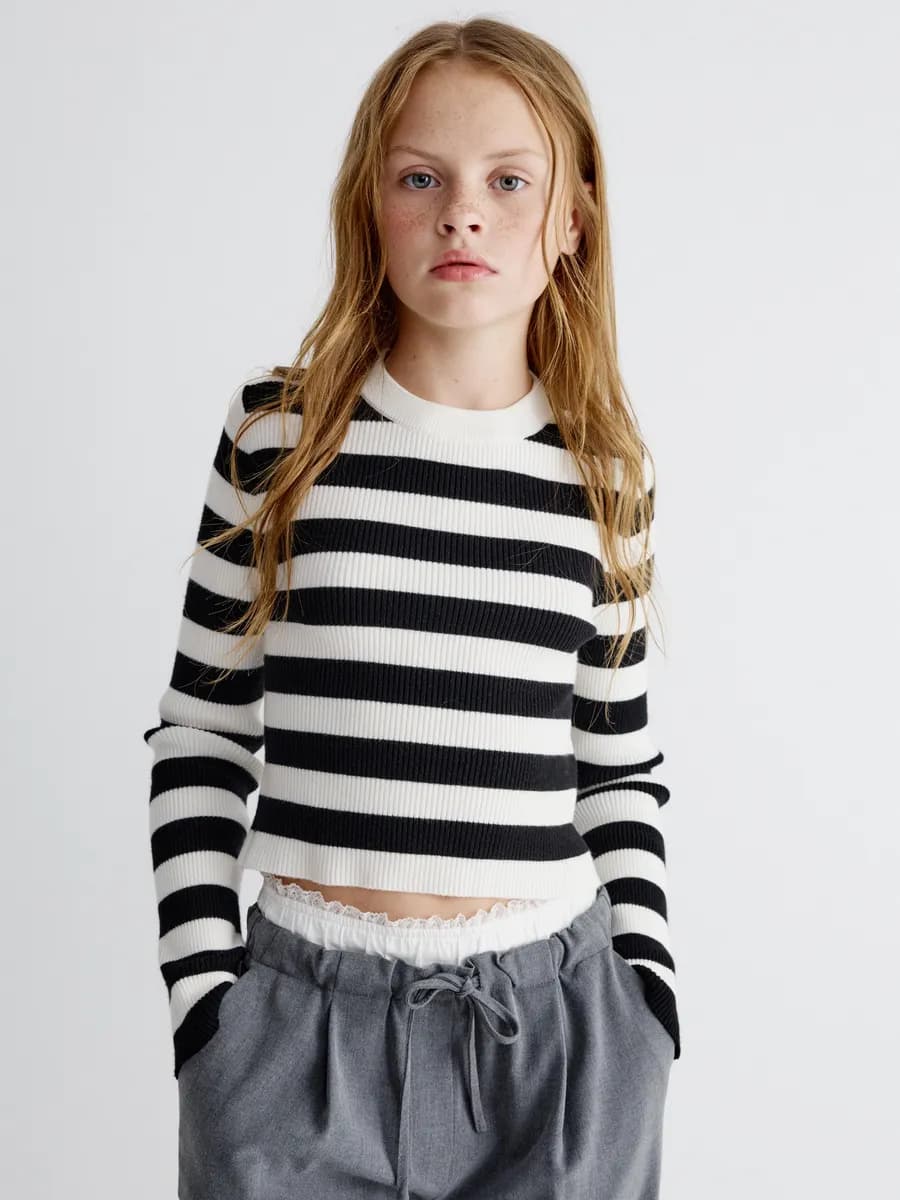 Вязаный джемпер базовый в полоску - фото 1