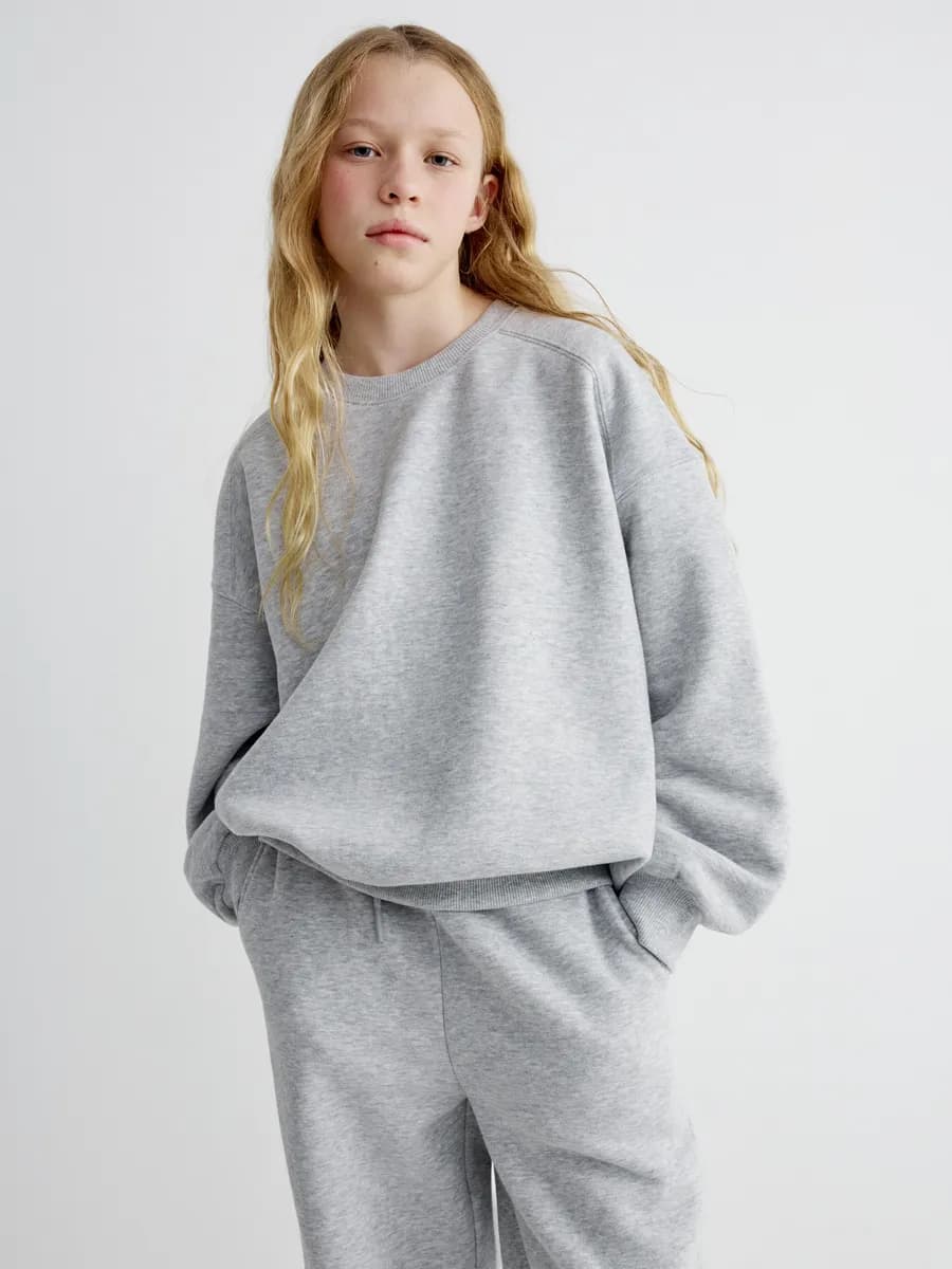 Свитшот оверсайз базовый утепленный с начесом