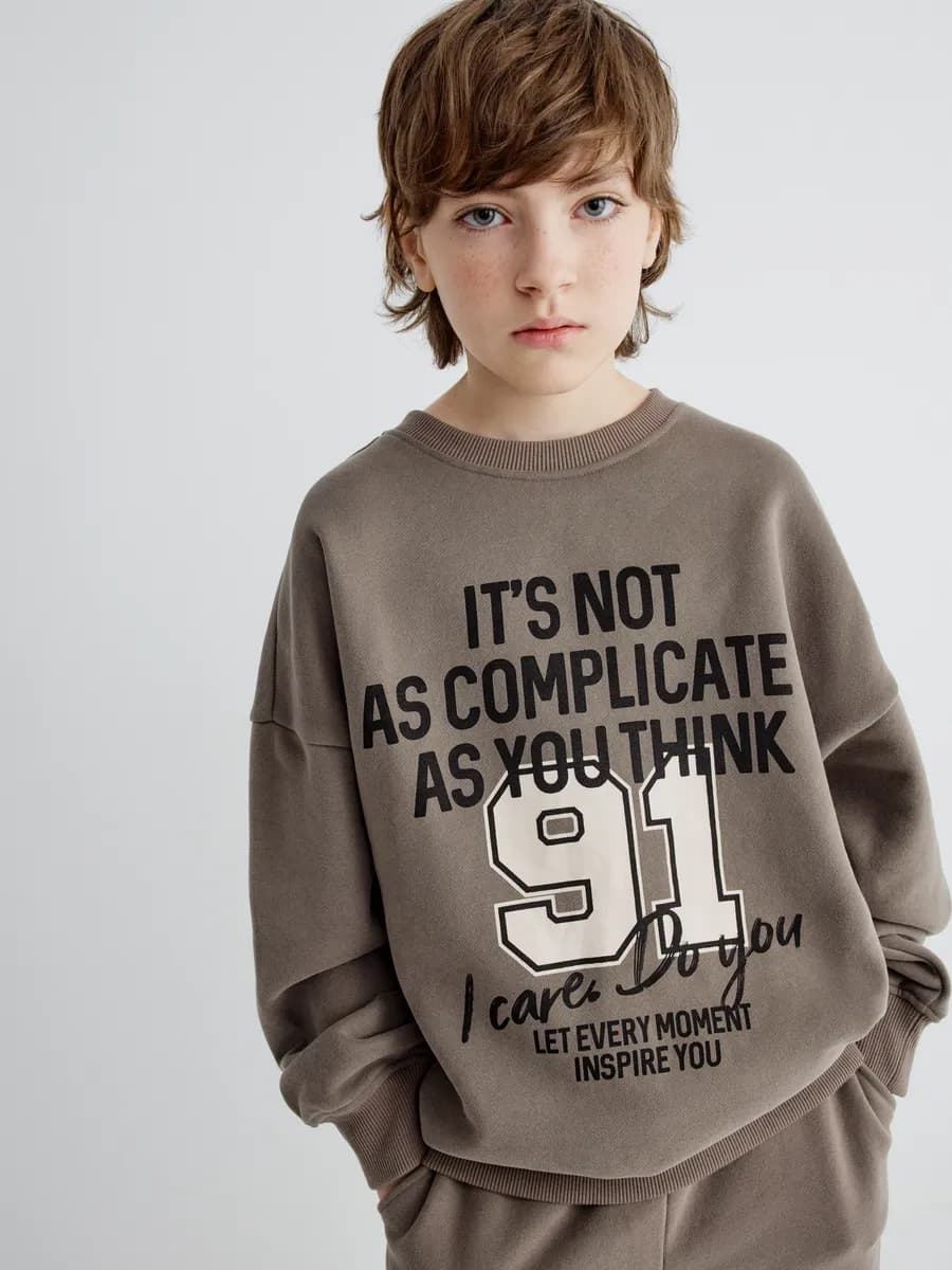 Свитшот оверсайз утепленный с начесом