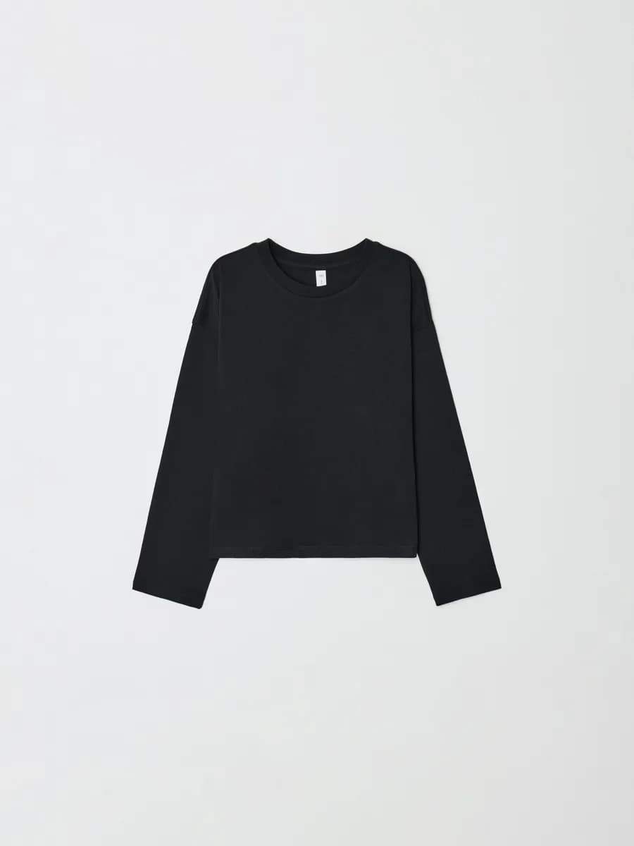 Трикотажный лонгслив базовый однотонный для школы