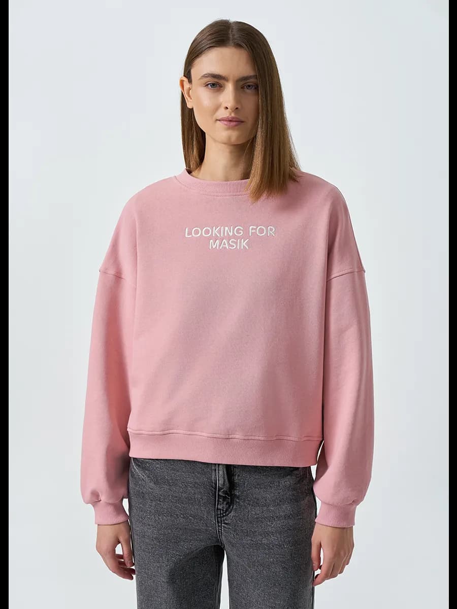 Джемпер утепленный с принтом