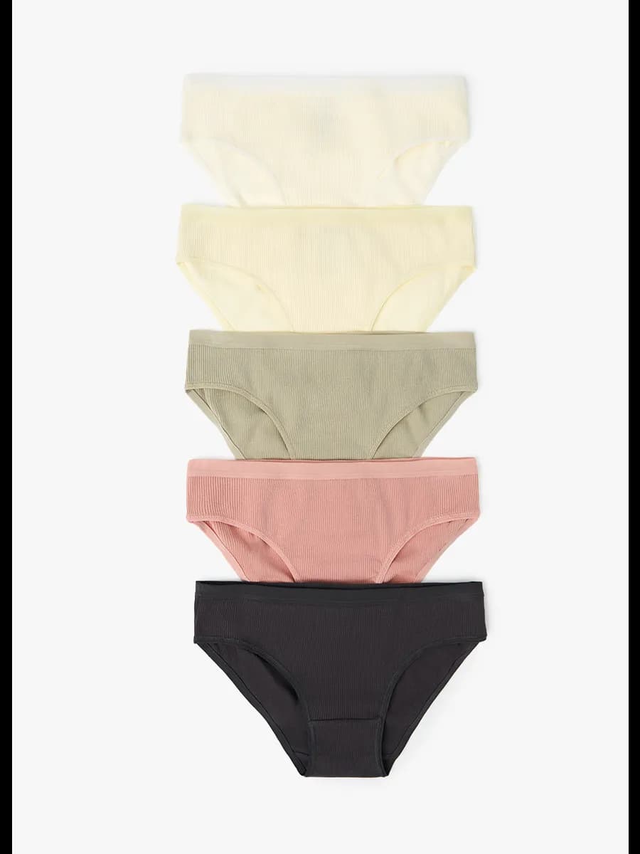 набор трусов 5 шт