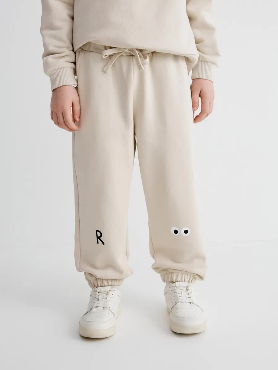 Брюки джоггеры на резинке трикотажные базовые