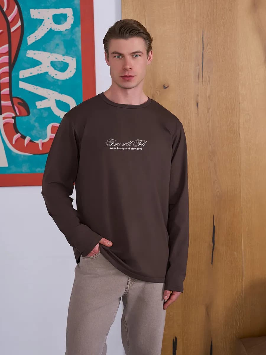 Лонгслив оверсайз у2к с длинным рукавом с принтом