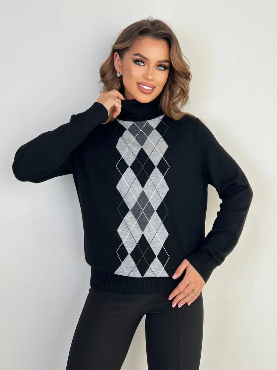 Водолазка с ромбами