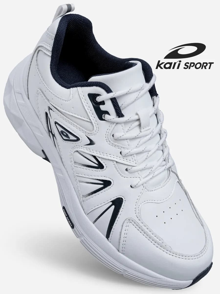 Кроссовки кожаные весенние белые