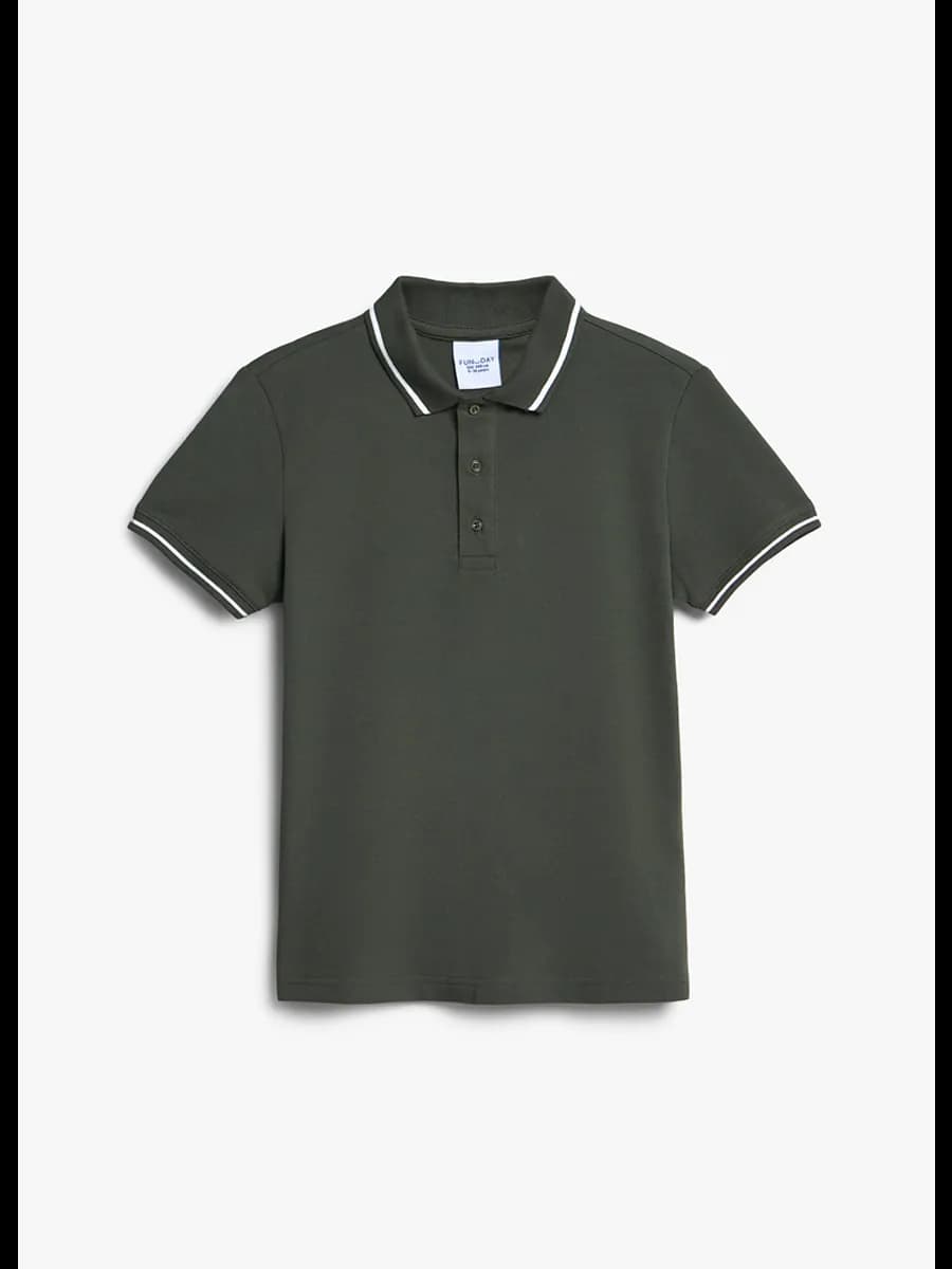 Рубашка детская с воротником поло