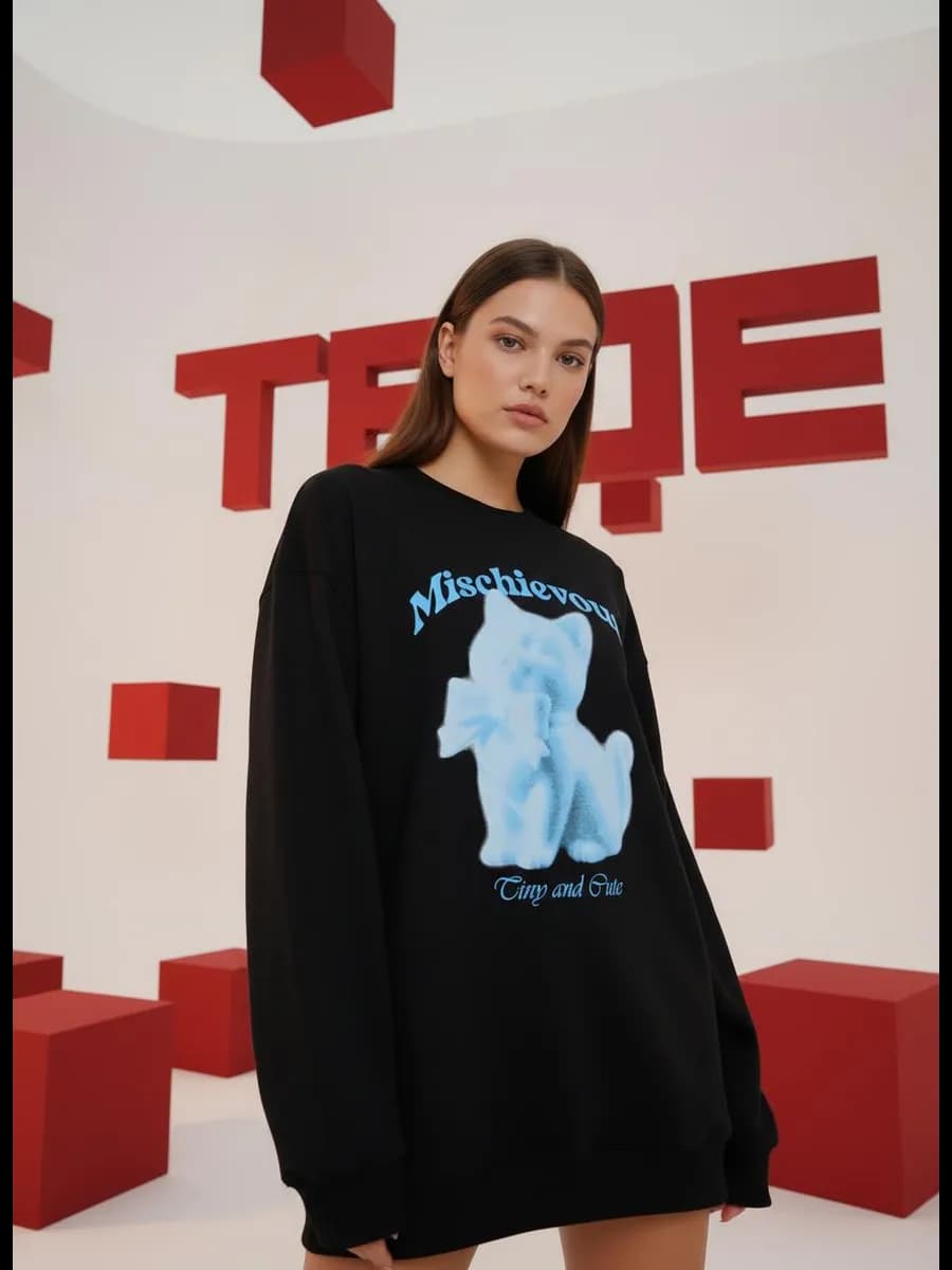 Лонгслив оверсайз с принтом кошки