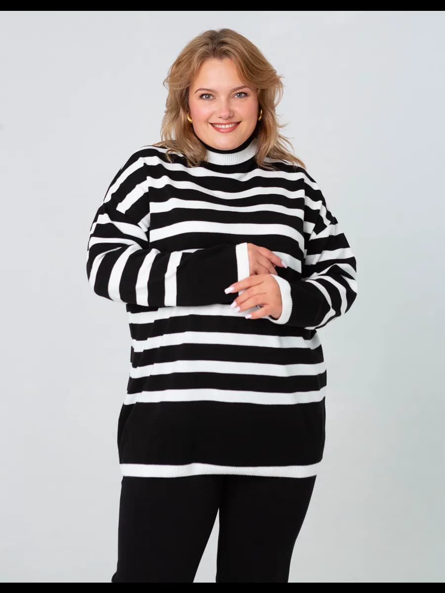 Джемпер водолазка в полоску свитер больших размеров оверсайз