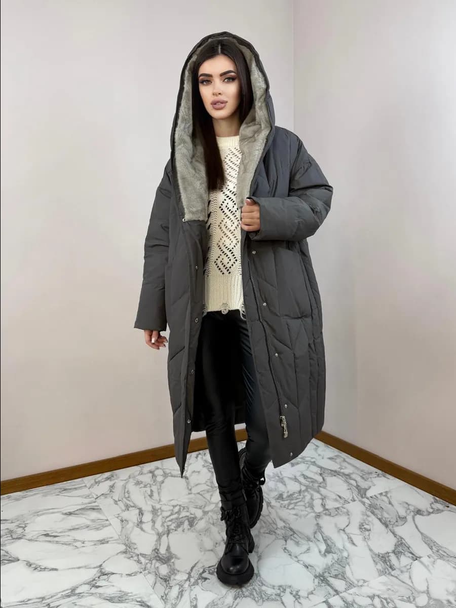 Куртка зимняя с капюшоном