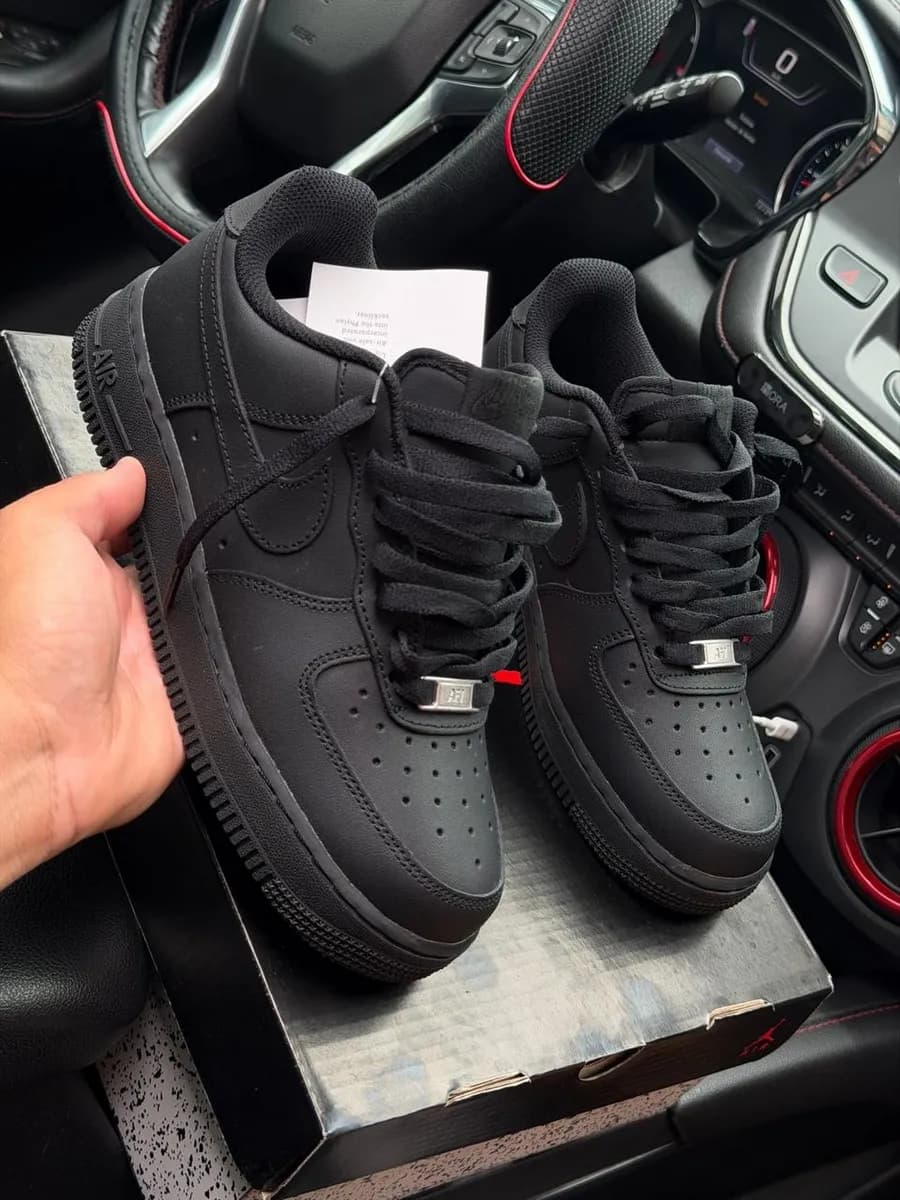 Кроссовки Air Force 1 Black форсы кеды