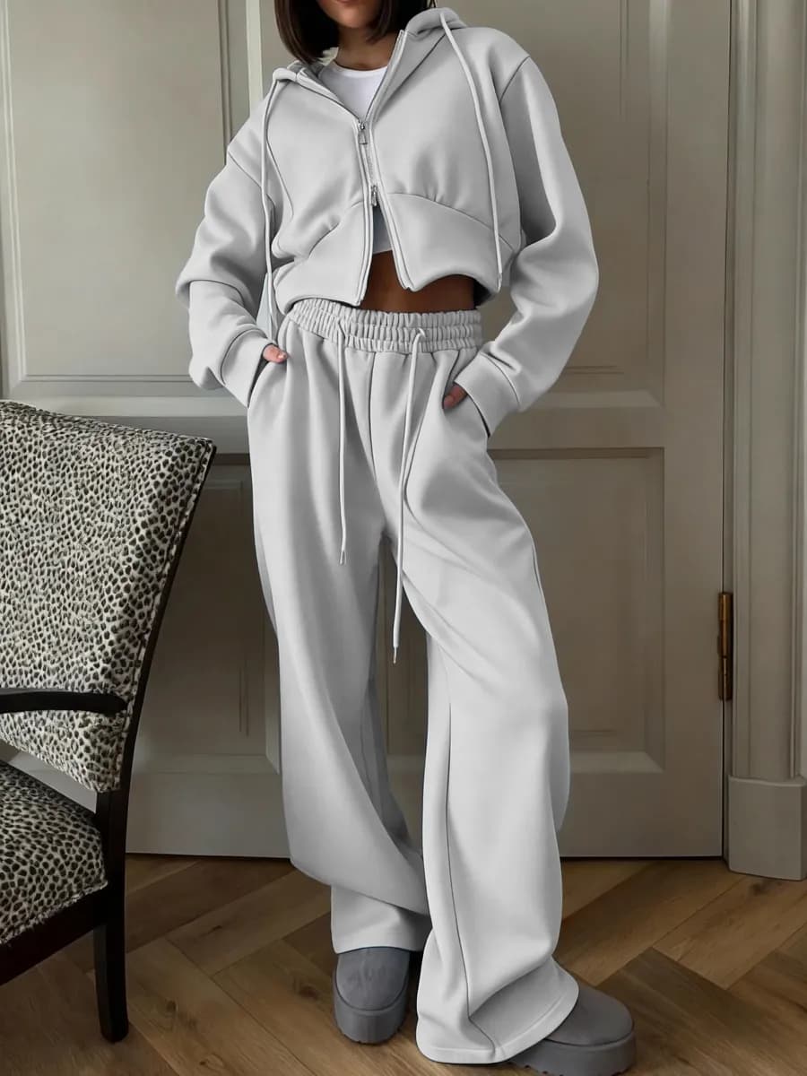 Спортивный костюм оверсайз женский