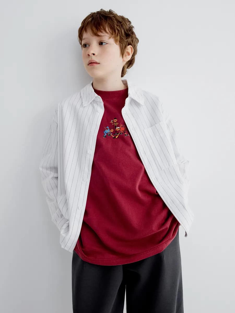 Школьная рубашка оверсайз с карманом