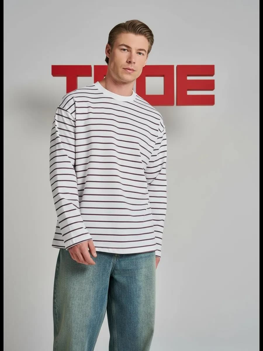 Полосатый лонгслив оверсайз